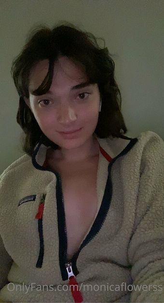 monicaflowerss