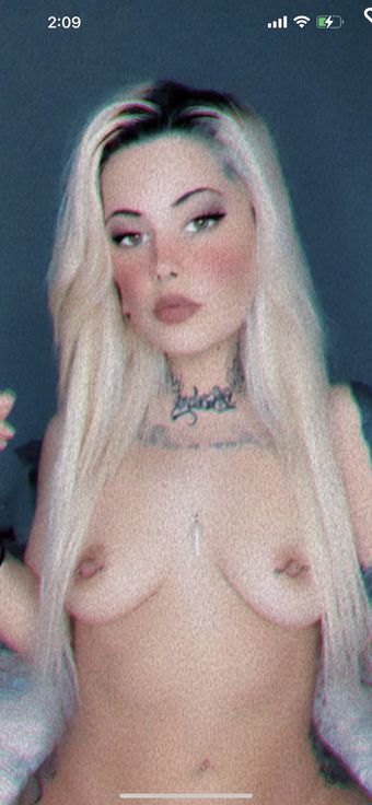 Moonkittenn