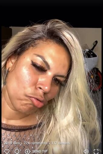 Mulher Jaca Dayanejacky