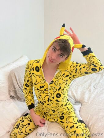 mxchcuevas Foto Nude Leaked OnlyFans 34