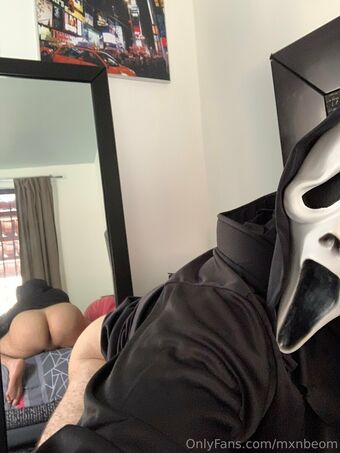 mxnbeom Foto Nude Leaked OnlyFans 4