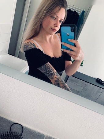 mxriee.065 Foto Nude Leaked OnlyFans 9