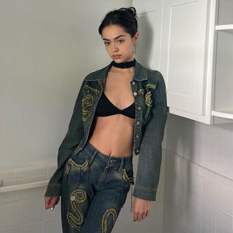 Nailea Devora