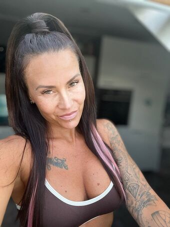 Neelie Inked Foto Nude Leaked OnlyFans 10