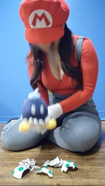 Nene_booty