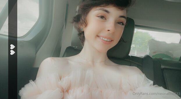 Neonalice333 Foto Nude Leaked OnlyFans 50