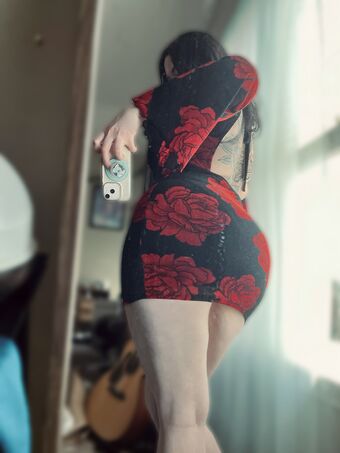 nerdydirtypeach
