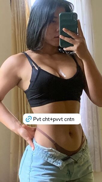 Ni Made Rusmi Foto Nude Leaked OnlyFans 1