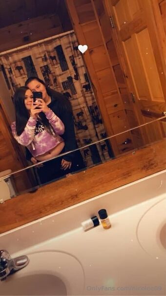 nicolee09