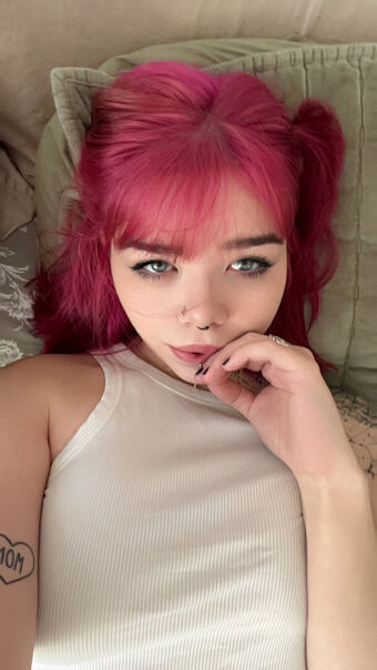 nikkiistar