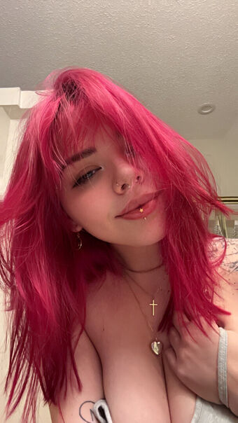nikkiistar