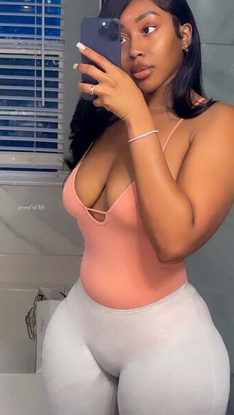 Nneka Foto Nude Leaked OnlyFans 79