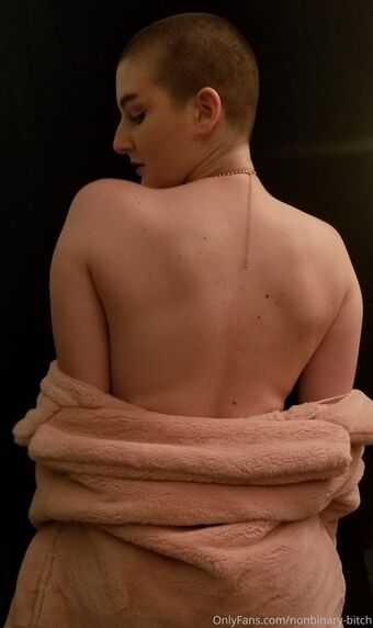 nonbinary-bitch Foto Nude Leaked OnlyFans 14