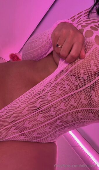 oliviapeachyy