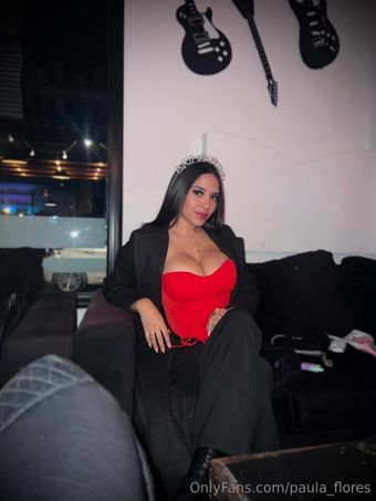paula_flores