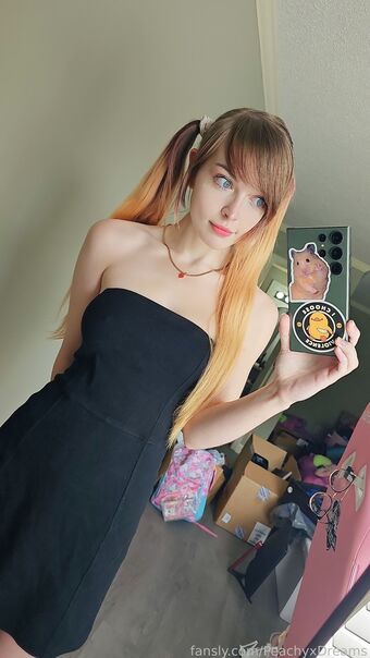 PeachyxDreams