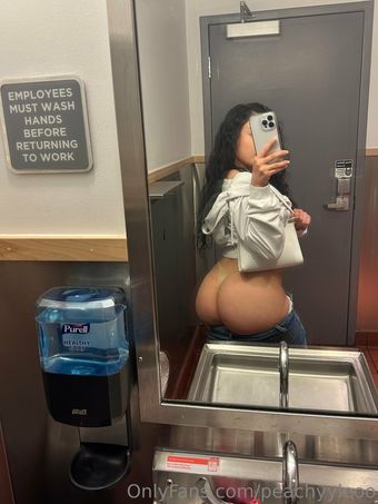 Peachyyleoo Foto Nude Leaked OnlyFans 21