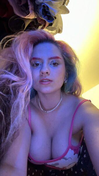 Pinkhololady