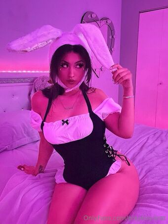 playboy.brat