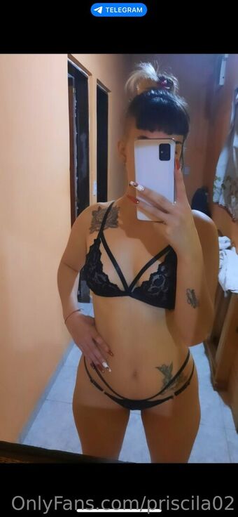 priscila02