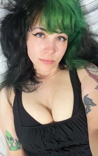 QueenKryptid Foto Nude Leaked OnlyFans 17