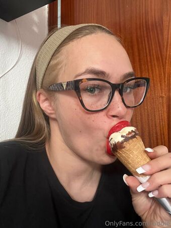 rad34 Foto Nude Leaked OnlyFans 17