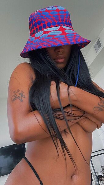 Raven Tracy