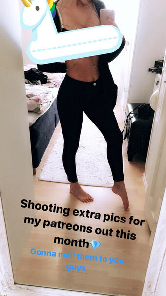 rawarhii Foto Nude Leaked OnlyFans 13