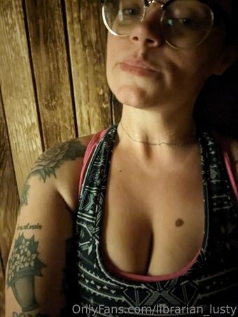 reads_everywhere Foto Nude Leaked OnlyFans 29