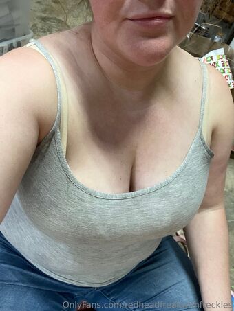 redheadfreakwithfreckles