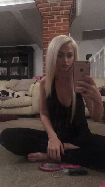 Romanie Smith