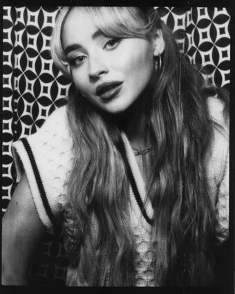Sabrina-carpenter