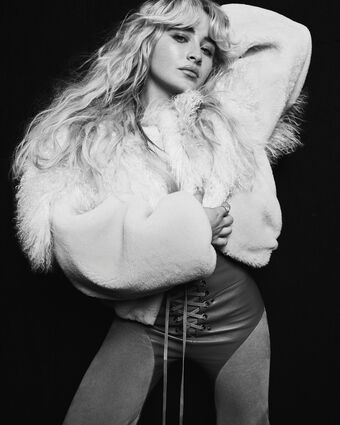 Sabrina-carpenter