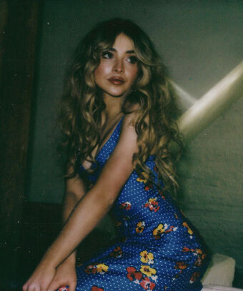 Sabrina-carpenter