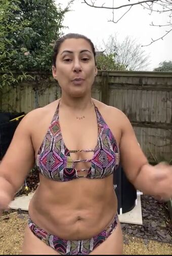 Saira Khan