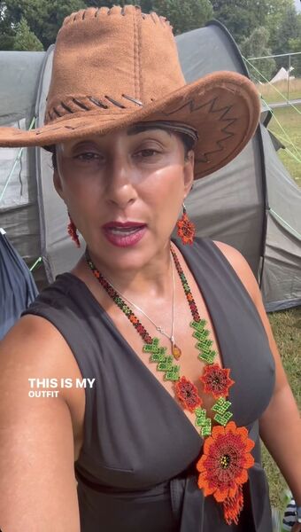Saira Khan