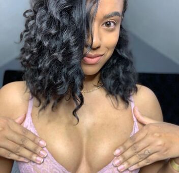 Sharese Foto Nude Leaked OnlyFans 3