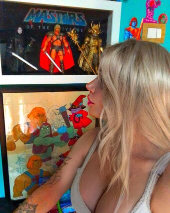 Shera Fox