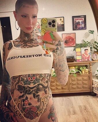 shipspassinginthenight