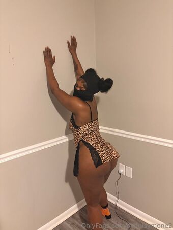 sinfulsymone2 Foto Nude Leaked OnlyFans 12