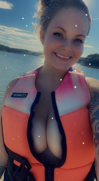 Siracha Foto Nude Leaked OnlyFans 2
