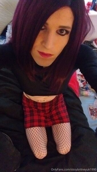 Sissybritneyuk1990