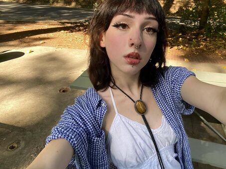 smallwoundedfawn Foto Nude Leaked OnlyFans 11