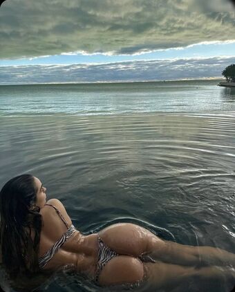 Sommer Ray