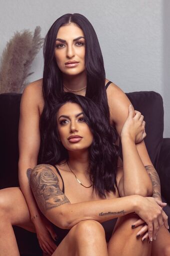 Sonya Deville