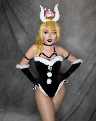 stacycosplays
