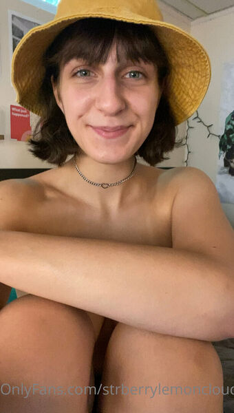 strberrylemoncloud Foto Nude Leaked OnlyFans 26