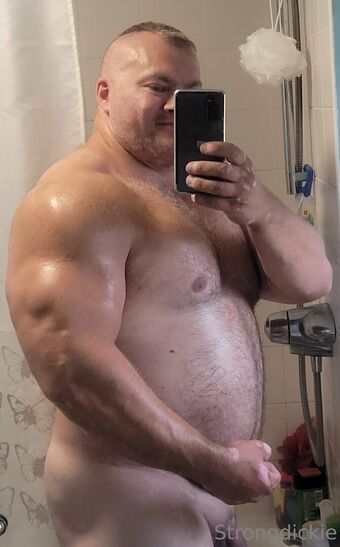 strongdickie