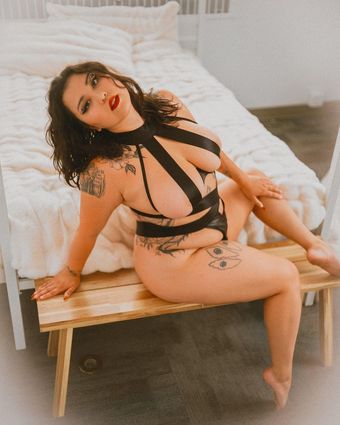Suki Jade