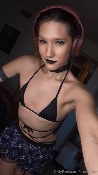 sun4daez Foto Nude Leaked OnlyFans 12